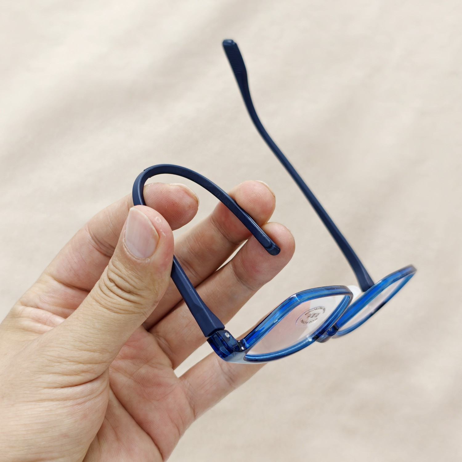New Children’s Anti-Blue Light - Gaming Glasses Blue 评论和价格